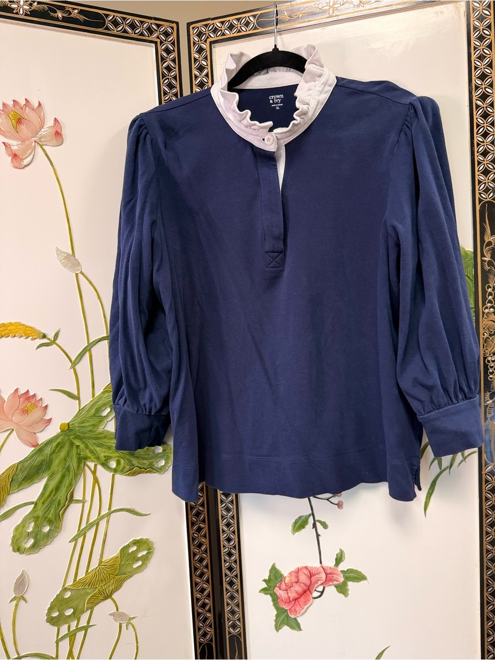 crown & ivy Navy Pullover Sweatshirt White Ruffle Neck Classic, stylish and nice